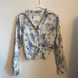 Blouse/button down shirt with blue floral print